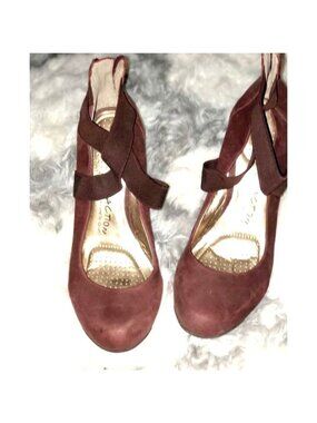 KENNETH COLE- Mary Jane Comfort Shoes Burgundy Leather Retro Pumps SIZE 8.5